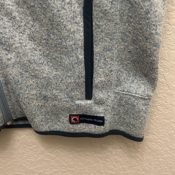 Southern Proper Vest - Picture 3 of 5